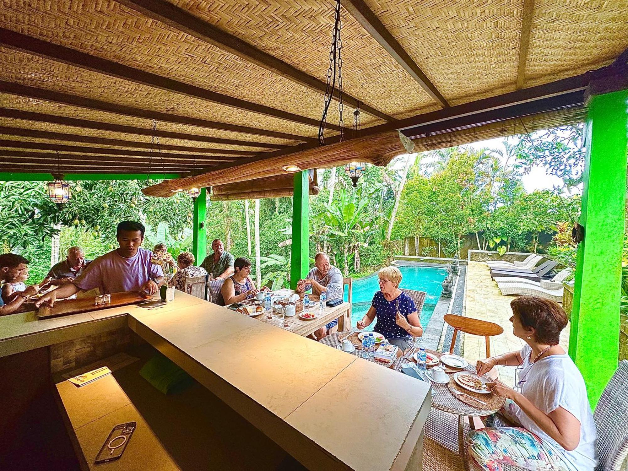 Dupa Ubud Ngoại thất bức ảnh