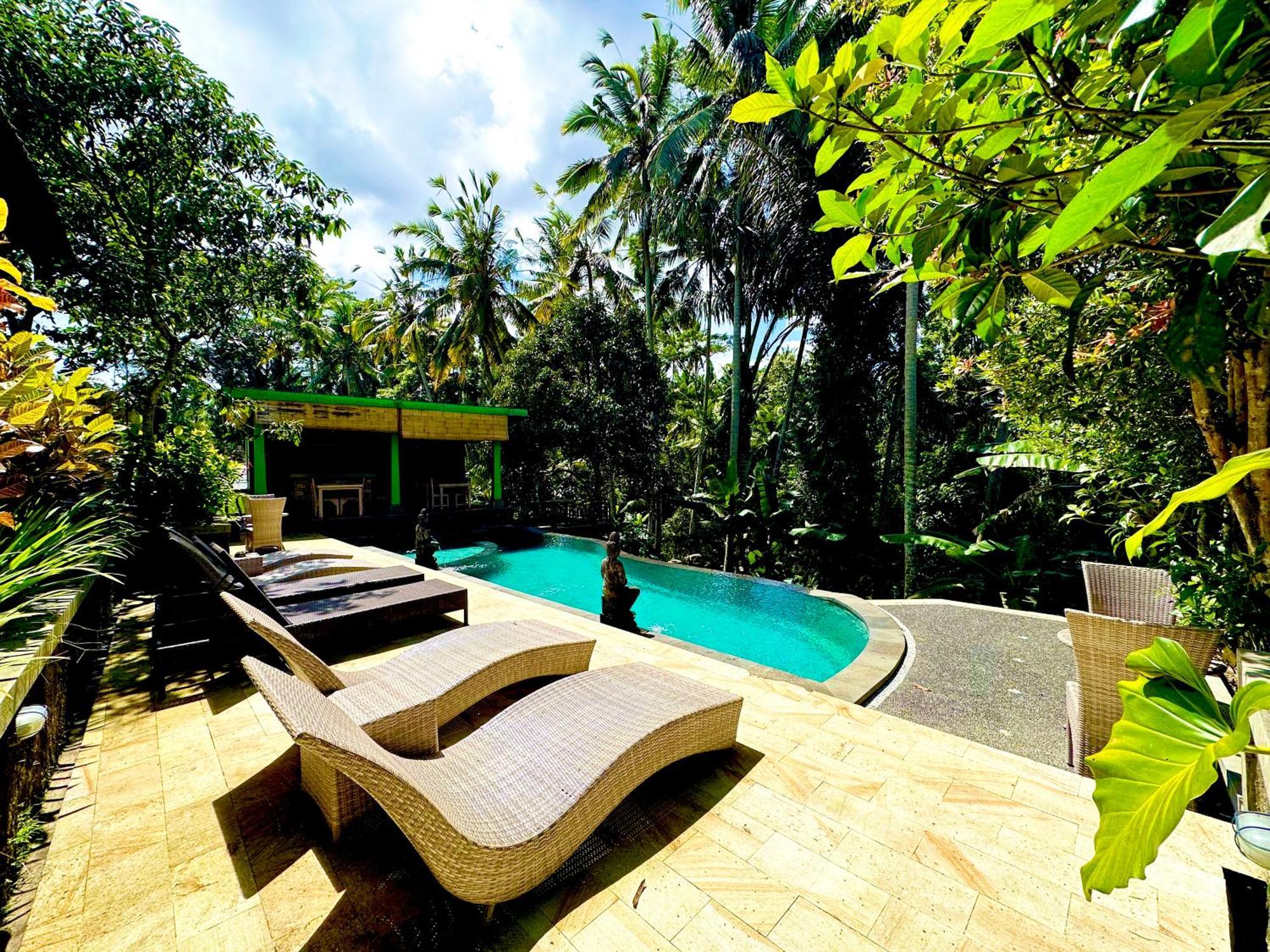 Dupa Ubud Ngoại thất bức ảnh