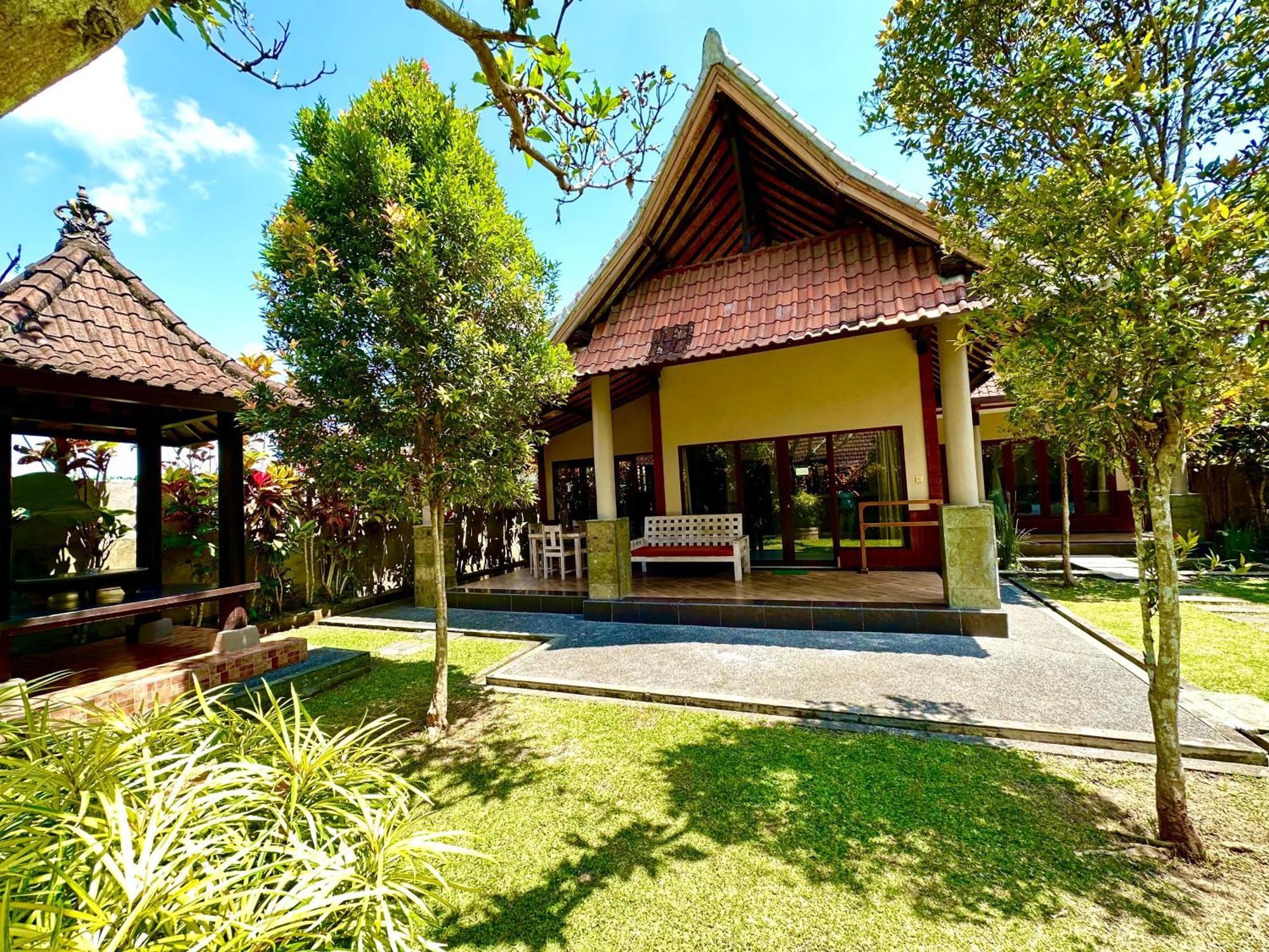 Dupa Ubud Ngoại thất bức ảnh