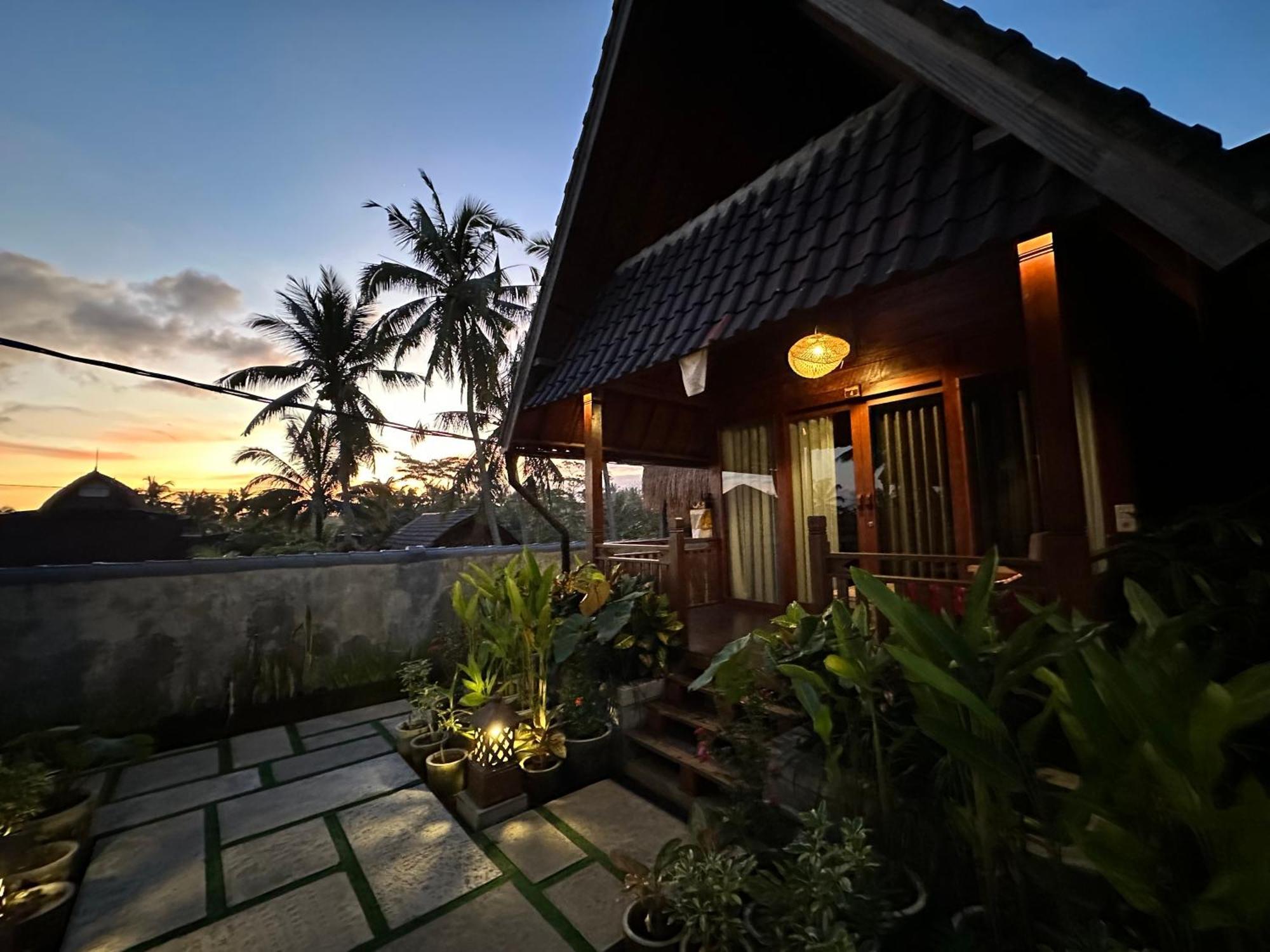 Dupa Ubud Ngoại thất bức ảnh
